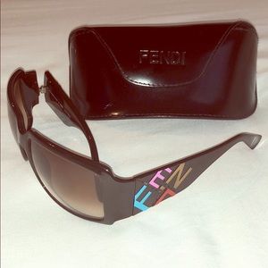 Fendi Logo Sunglasses
